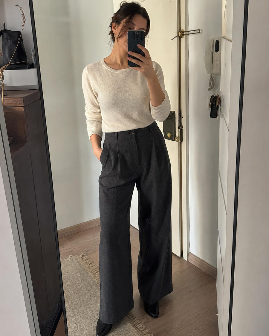 Foto cliente simulata per recensione donna pantaloni 03