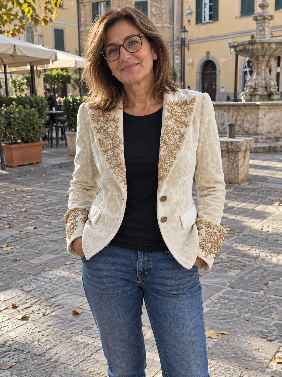 Foto · Evelina · Blazer avorio con dettagli dorati