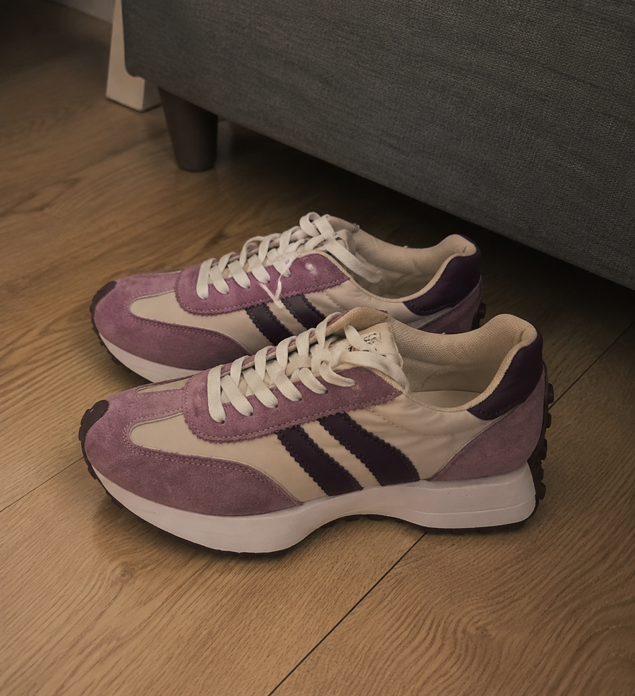 Foto simulata per recensione scolastica: lucia-review-3