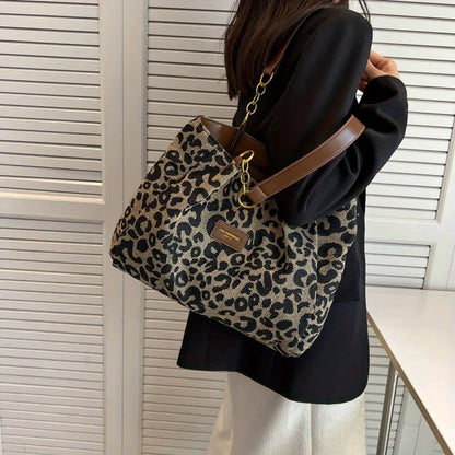 Adele · Borsa capiente leopardata e raffinata