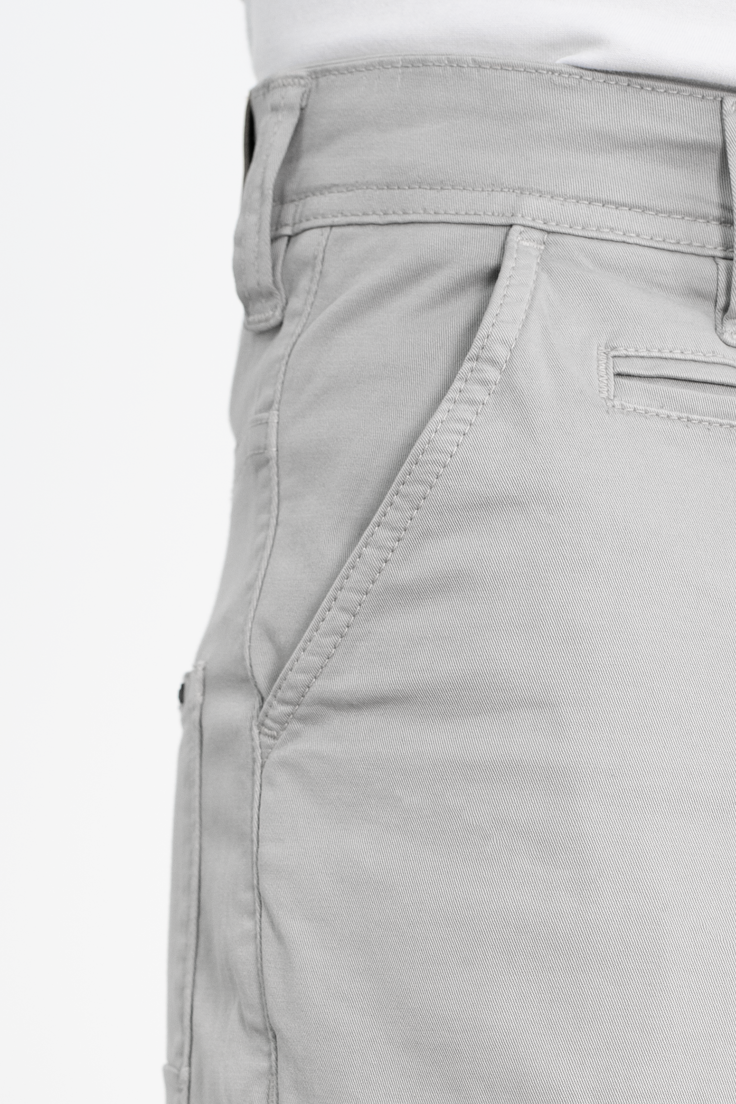 Evandro · Pantalone 7/8 Grigio — dettaglio tasca posteriore