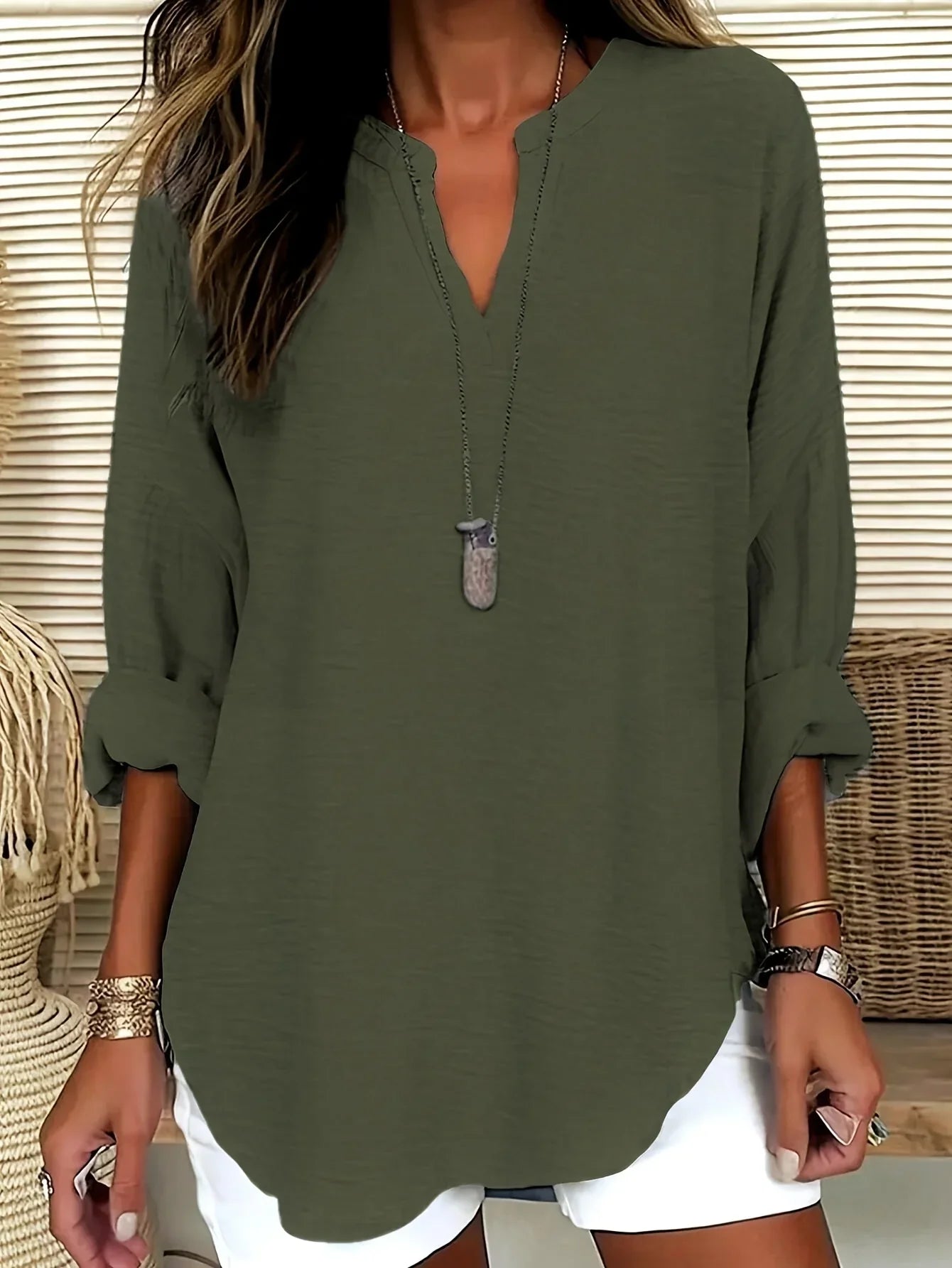 Ines · Blusa a V in tessuto leggero