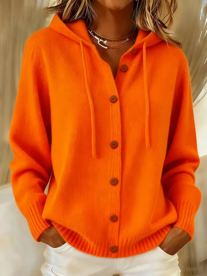 Begoña · Cardigan in maglia con cappuccio e bottoni