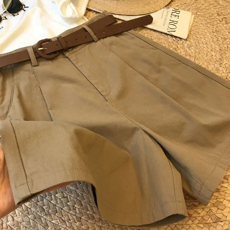 Bianca · Shorts eleganti in cotone