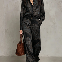 Completo satin paisley bordeaux — Colore Nero