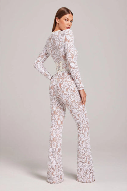 Renata · Elegante Tuta in Pizzo
