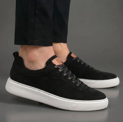Matteo sneakers in pelle scamosciata — Nero