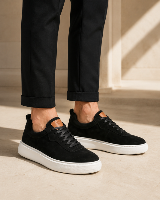 Matteo sneakers nere in ante — immagine collezione