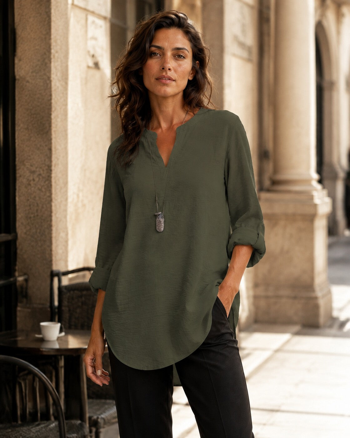 Ines · Blusa a V in tessuto leggero — NORTELLI