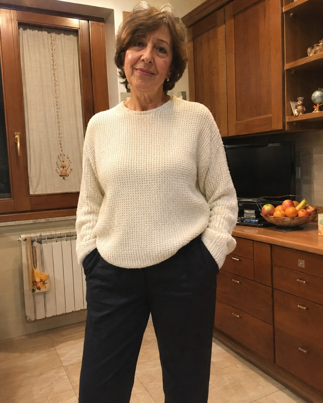 Foto cliente simulata per recensione donna sopra 05