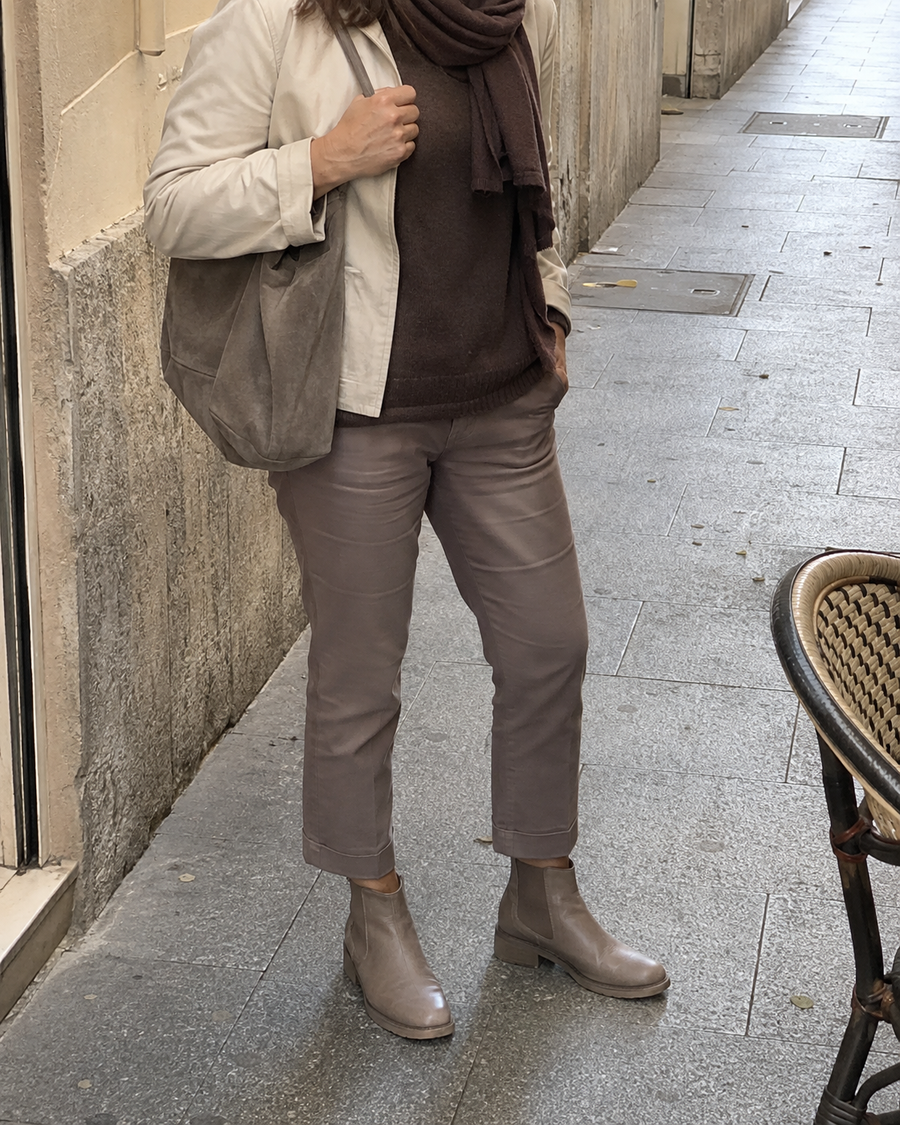 Foto cliente simulata per recensione scarpe donna 04