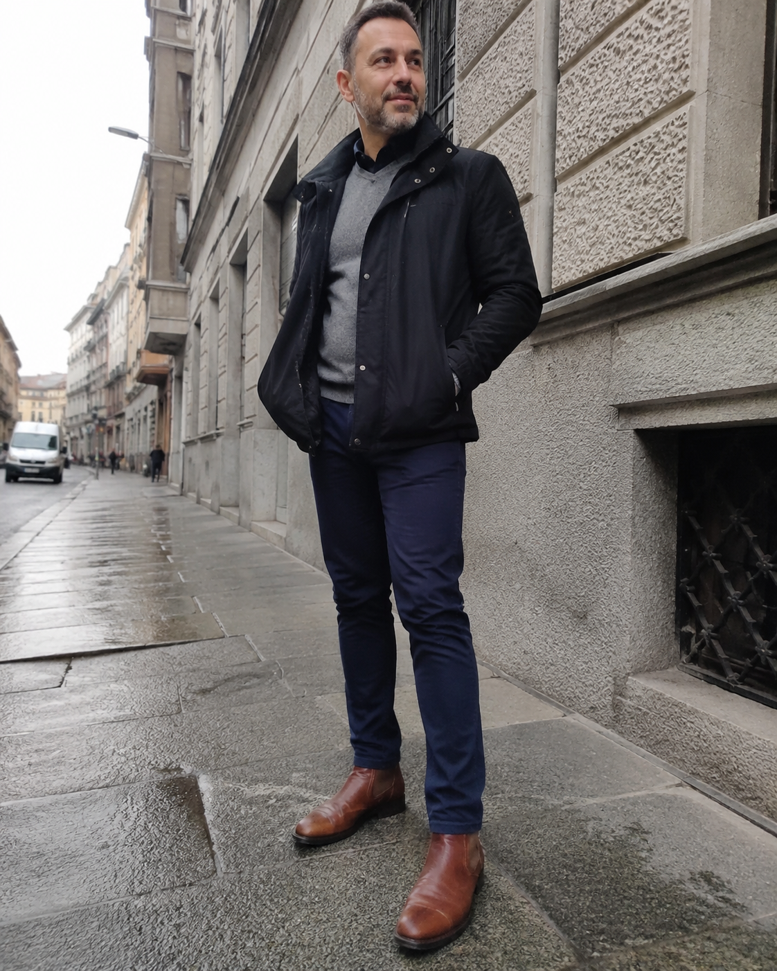 Foto cliente simulata per recensione scarpe uomo 4