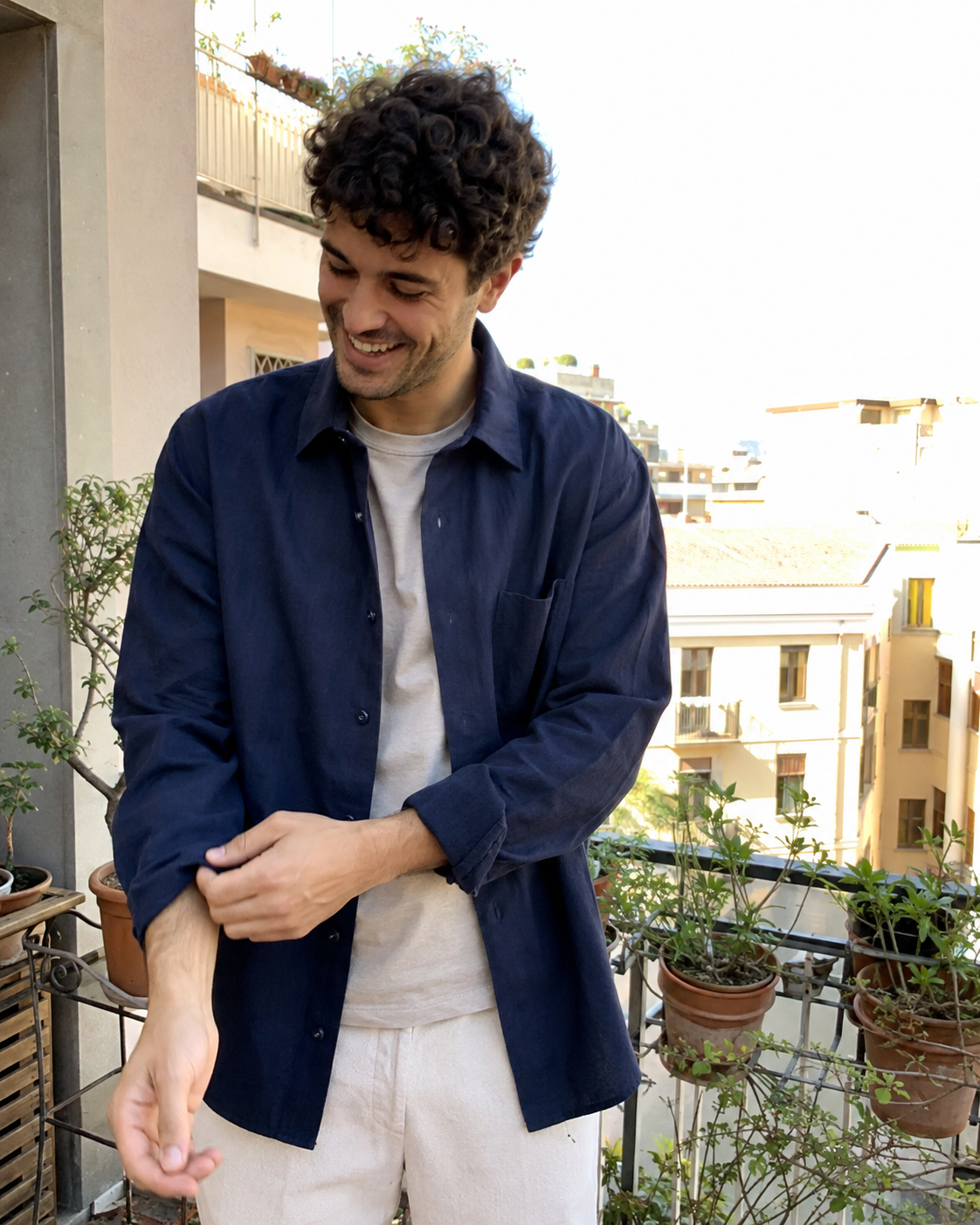 Foto cliente simulata per recensione uomo sopra 6