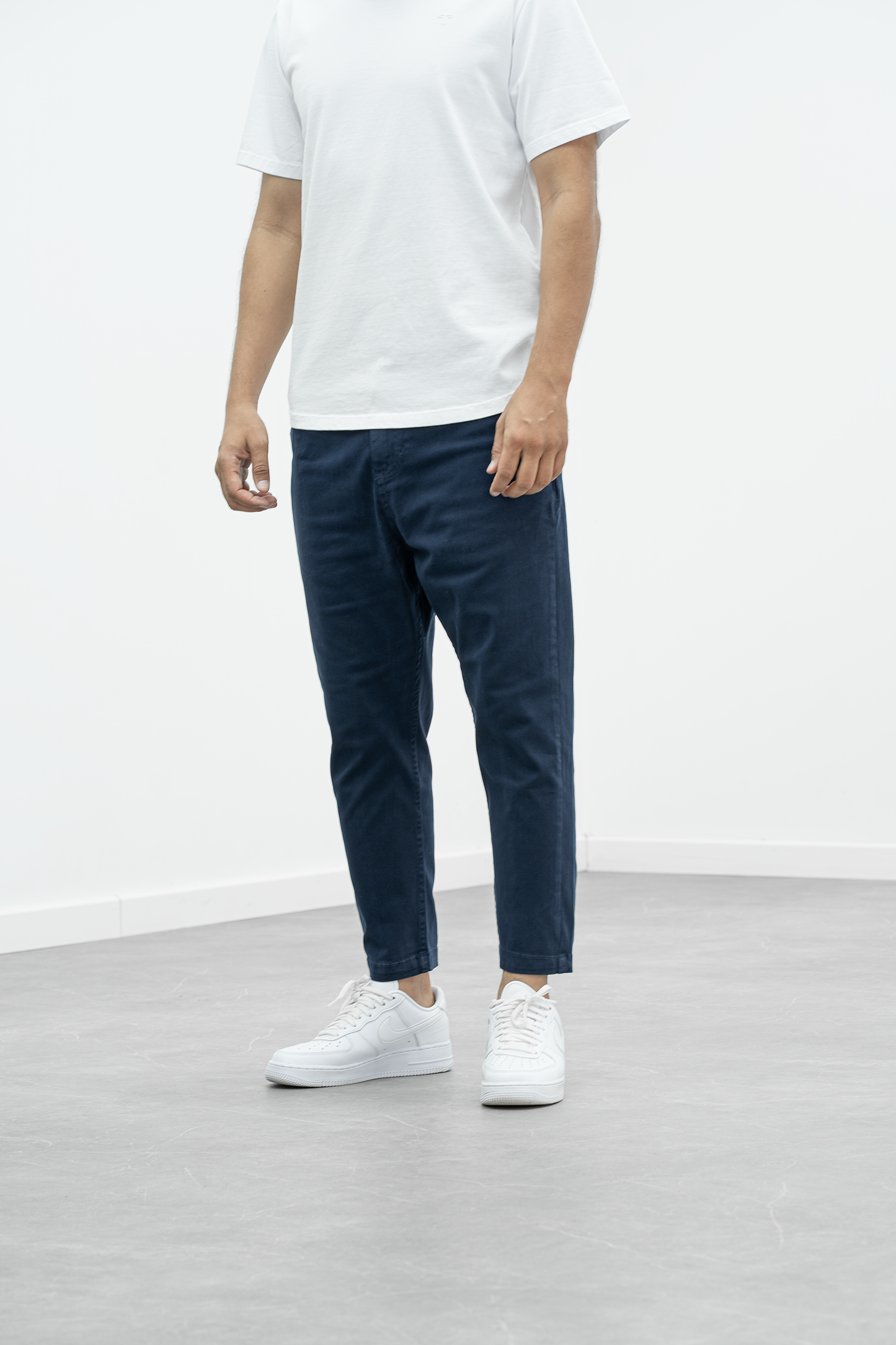Evandro · Pantalone 7/8 Blu Navy — vista frontale