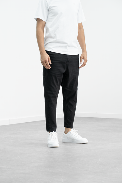 Evandro · Pantalone 7/8 Nero — in movimento