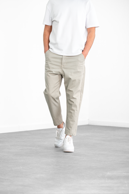 Evandro · Pantalone 7/8 Sabbia — dettaglio della gamba