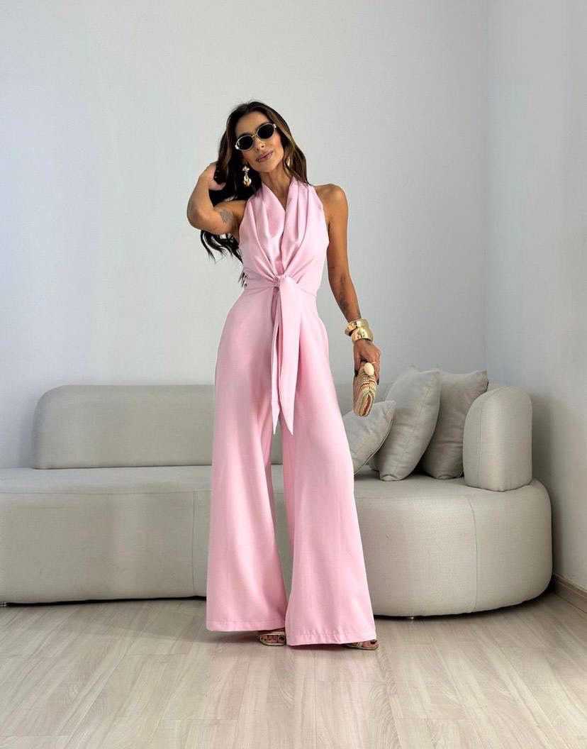 Carol · Tuta elegante dalla linea valorizzante