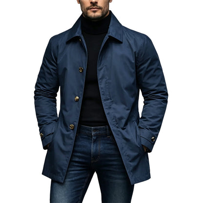Amedeo · Trench urbano di media lunghezza