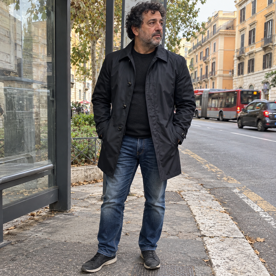 Foto del cliente per Amedeo · Trench urbano di media lunghezza