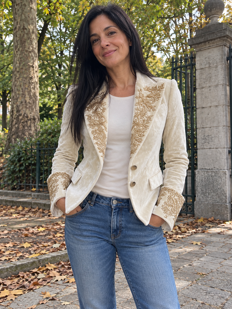 Foto · Evelina · Blazer avorio con dettagli dorati
