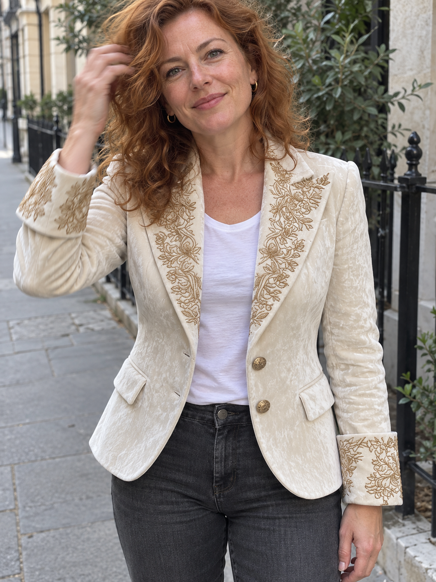 Foto · Evelina · Blazer avorio con dettagli dorati