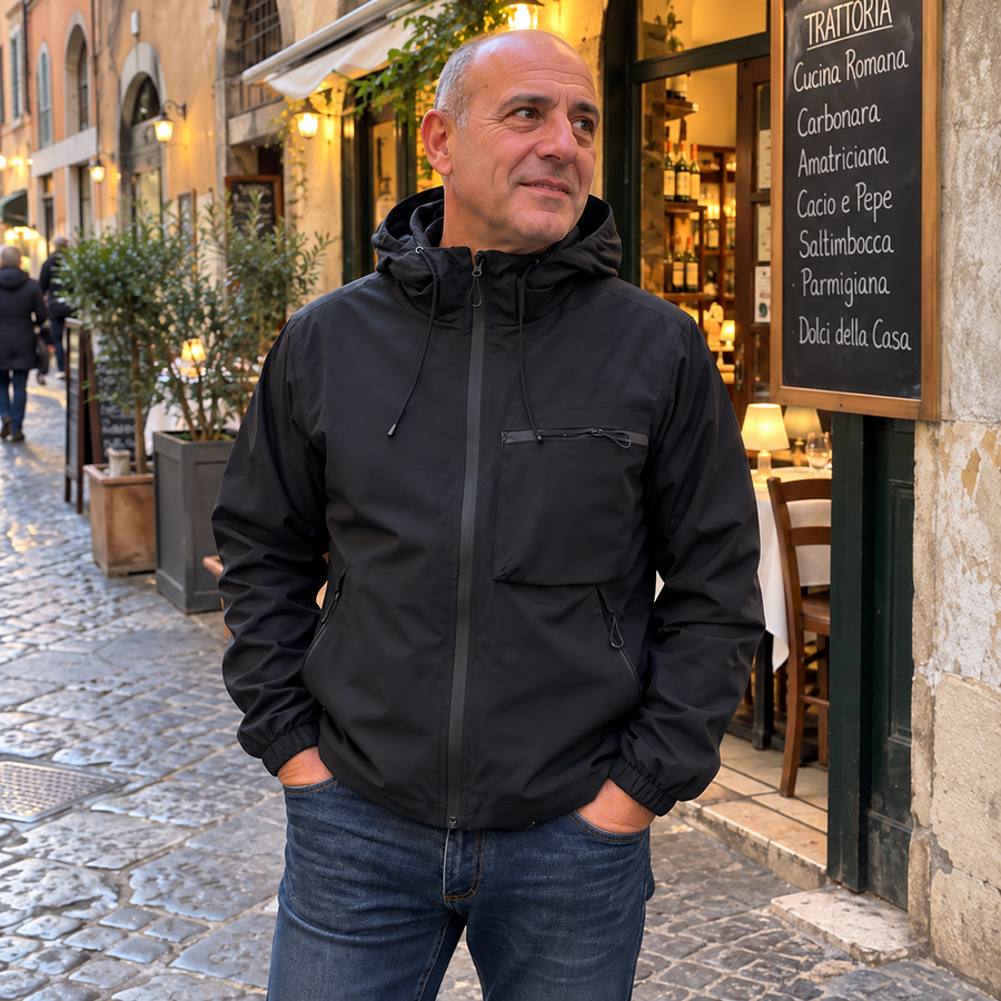 Foto del cliente per Vittore · Giacca idrorepellente con cappuccio