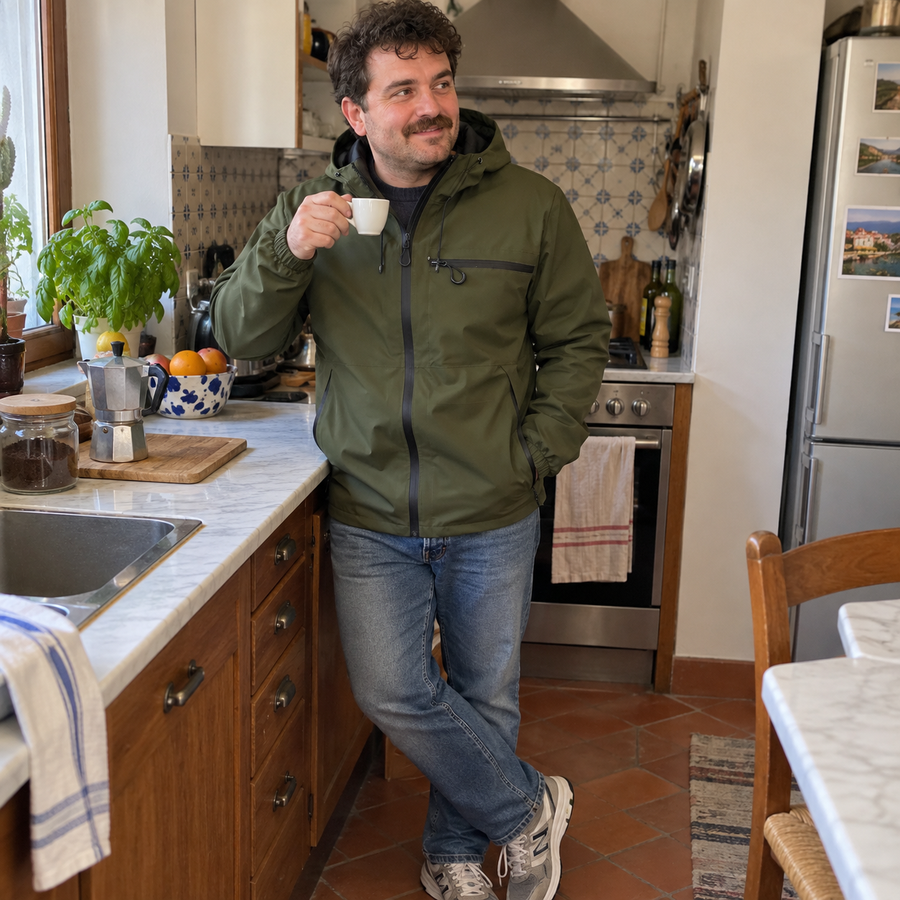 Foto del cliente per Vittore · Giacca idrorepellente con cappuccio
